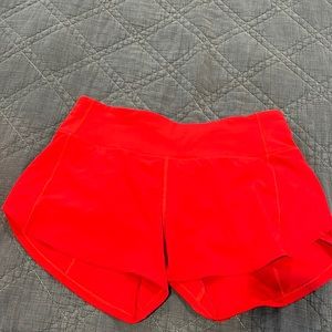 Women’s speed up lulu lemon shorts.
